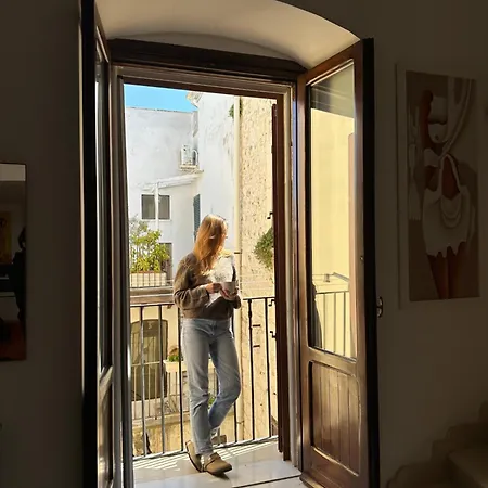 Old Town With Sea View Private Rooftop