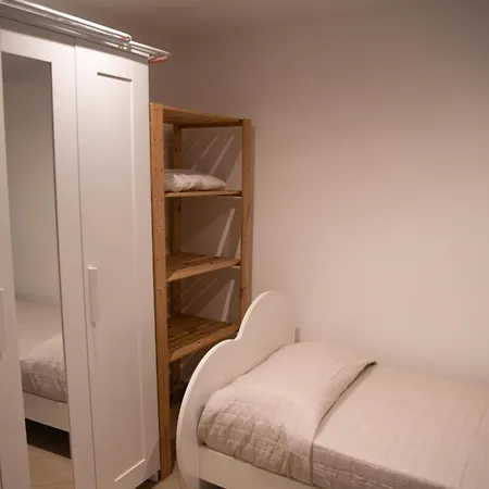 Old Town With Sea View Private Rooftop Apartamento